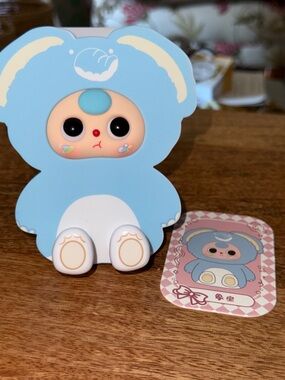 Baby Three Phone Stand - Koala